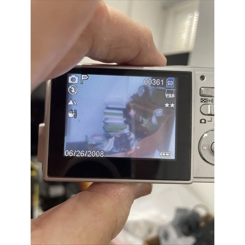 Digital Concepts 7.1MP Digital Camera 4X Zoom+ Battery+SD Card-Tested